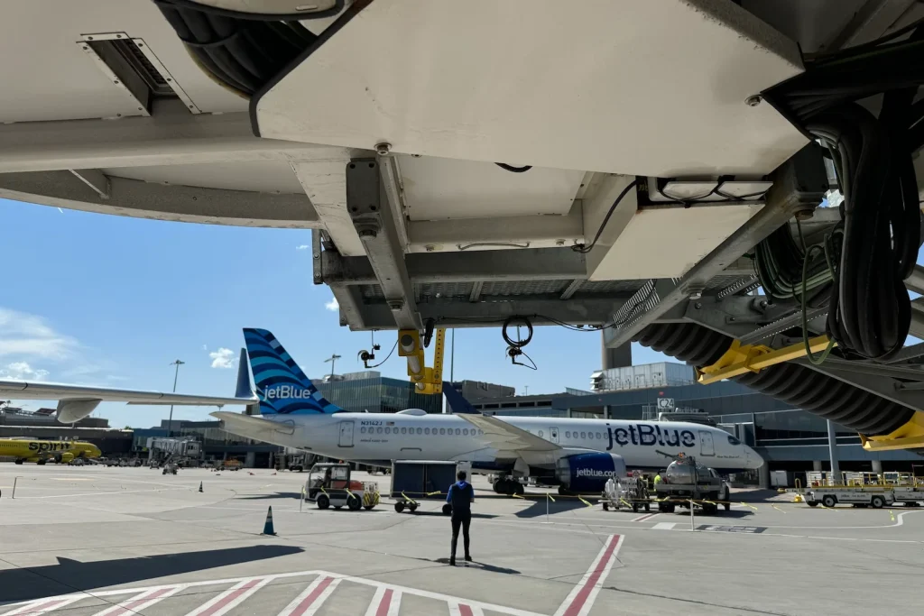 JetBlue adds a new Midwest route from New York JetBlue adds a new Midwest route from New York