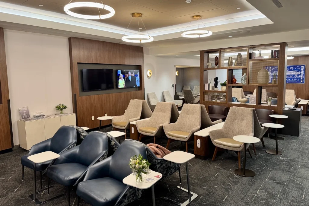 Delta just doubled the size of its Philly Sky Club