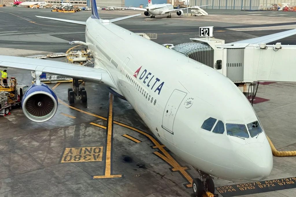 Delta Air Lines adds 2 Hawaii routes for next winter