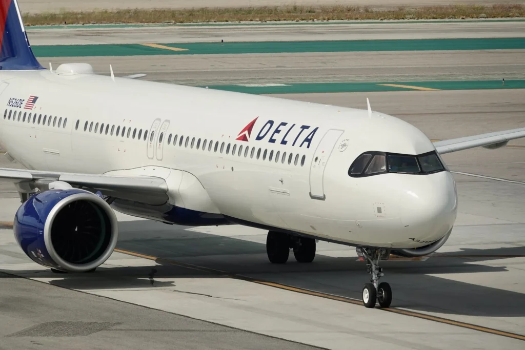 Delta to debut plane with huge first-class cabin on June 7