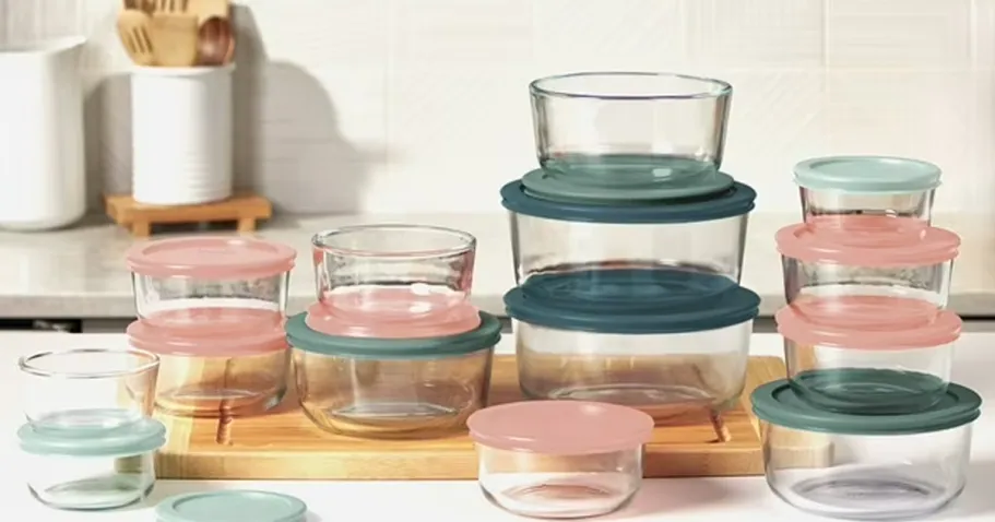 28-Piece Glass Food Storage Set Just $23.98 on SamsClub.com Pyrex Simply Store 28-Piece Glass Food Storage Set