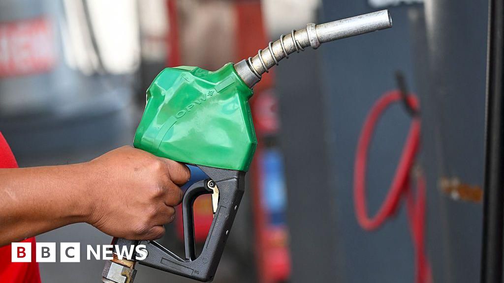 Fuel prices begin to fall in Ireland after excise duty cuts Fuel prices begin to fall in Ireland after excise duty cuts