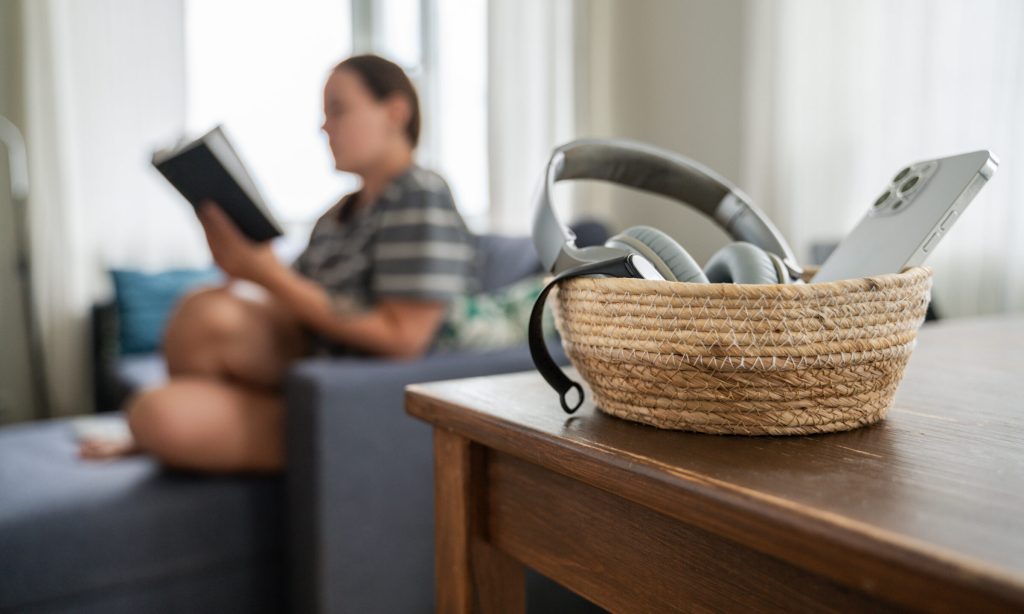 I Added “Friction” to My Phone — and Saved Hundreds I Added “Friction” to My Phone — and Saved Hundreds