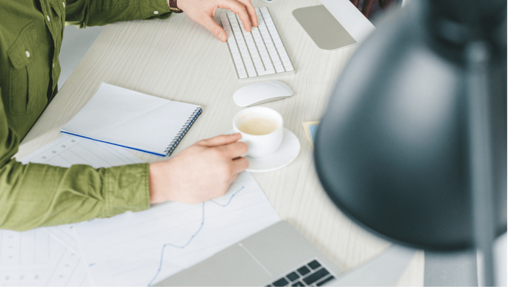 QQQ vs. SPY Which Is The Better ETF Investment? - A 2024 Comparison