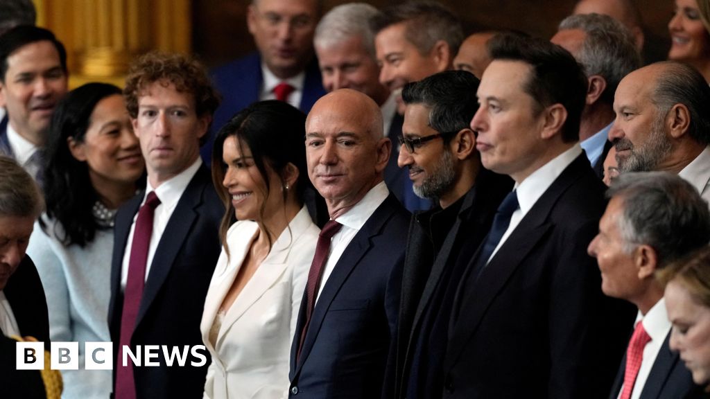 Tech CEOs suddenly love blaming AI for mass job cuts. Why? Tech CEOs suddenly love blaming AI for mass job cuts. Why?