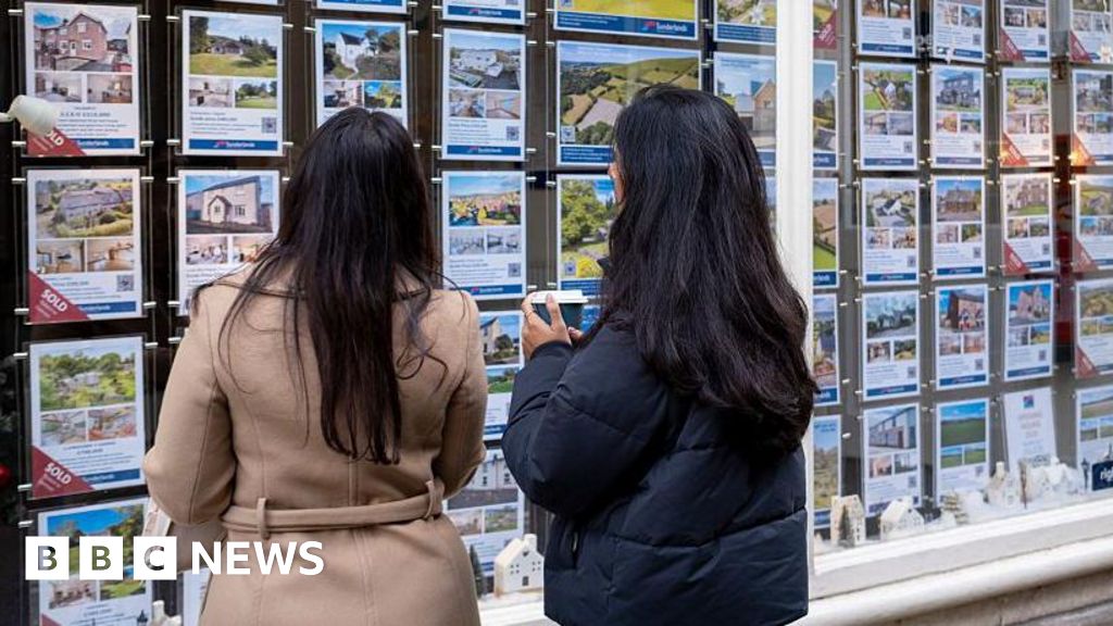 UK house prices fall as Iran war uncertainty dampens demand UK house prices fall as Iran war uncertainty dampens demand