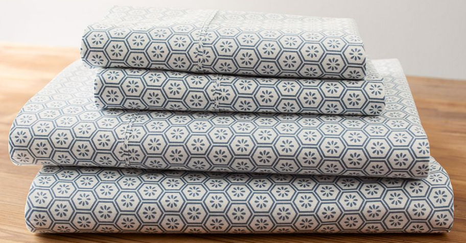 Up to 65% Off Kohl’s Bedding | Sheet Sets from $17.51 Up to 65% Off Kohl's Bedding | Sheet Sets from $17.51