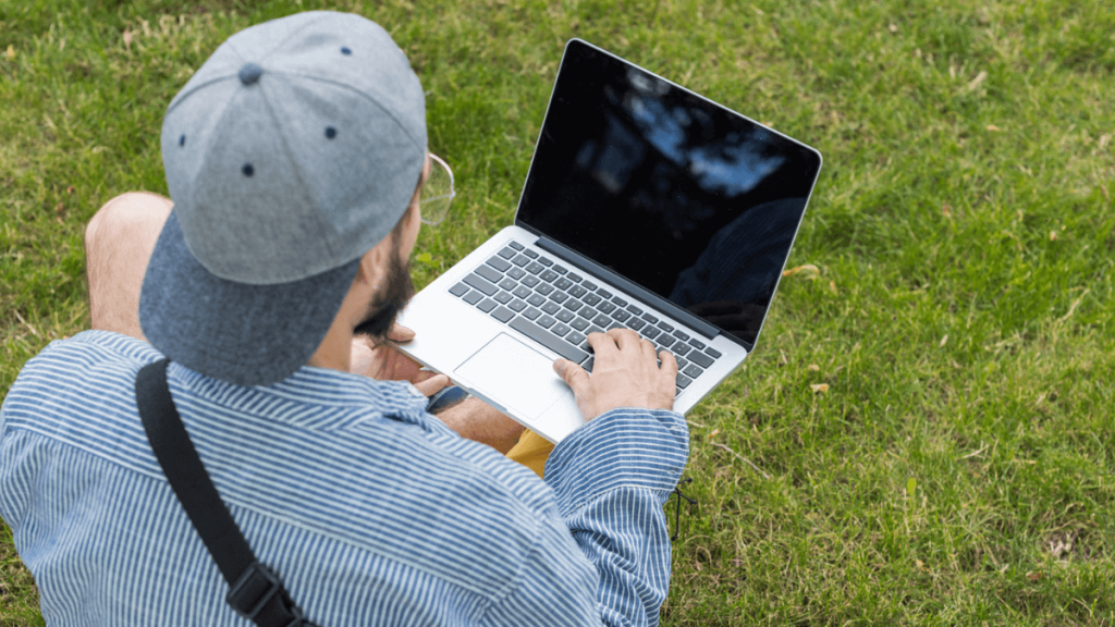 35 Trending Hobbies That Make Money 35 Trending Hobbies That Make Money - Best Ways to Make $1,000+