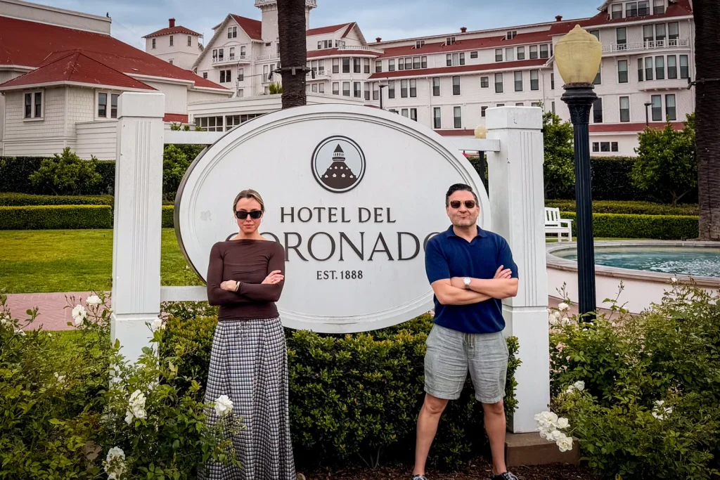 Comparing the new Hilton Diamond Reserve status to Hilton Diamond status on a hotel stay