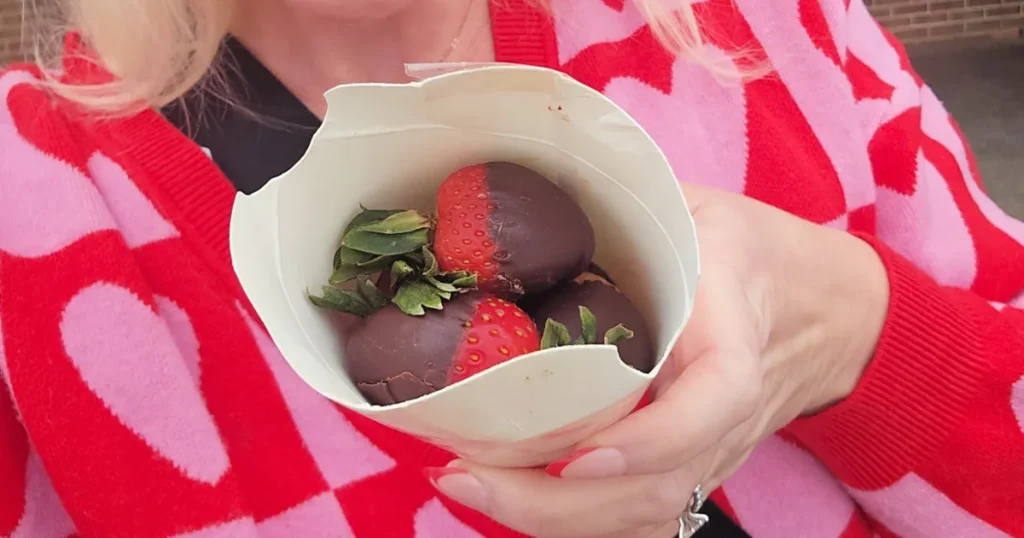 FREE Edible Arrangements Chocolate-Dipped Fruit Cone