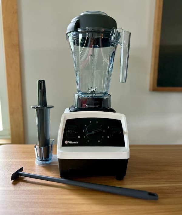 *HOT* Vitamix Blender only $224.98 shipped ($415 Value) {Today Only!} Vitamix Explorian 2.0 Variable Speed Blender