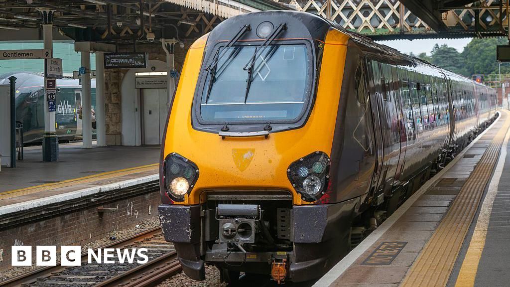 Major rail disruption expected in southern England until end of day Major rail disruption expected in southern England until end of day
