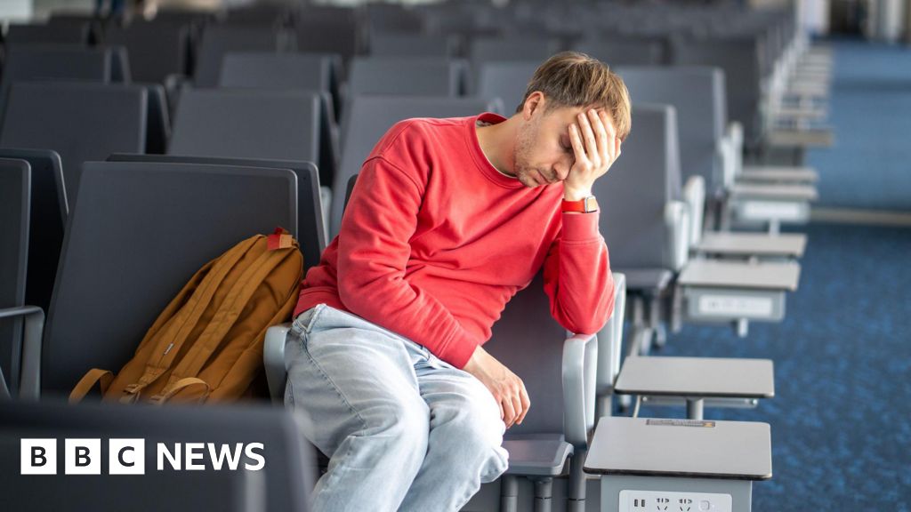 Abusive passengers could be blacklisted from all airlines under new proposal Abusive passengers could be blacklisted from all airlines under new proposal