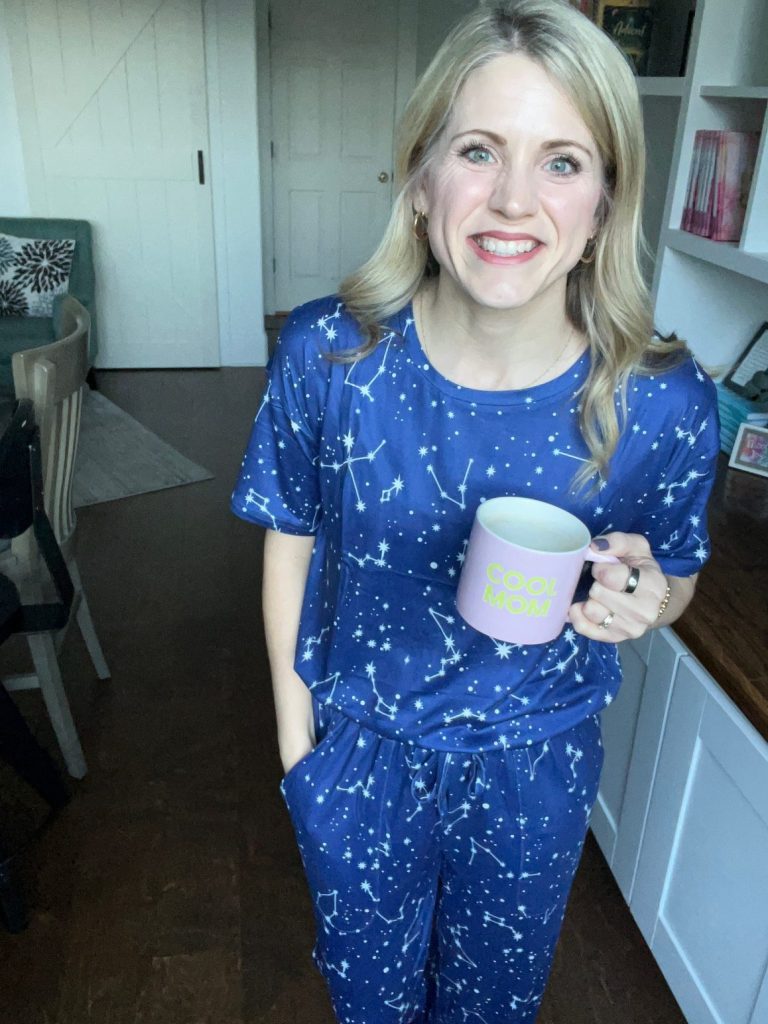 Ekouaer 2-Pack Women's Pajama Sets only $21.99!