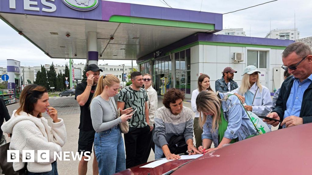Russia’s fuel crisis intensifies as Ukraine steps up strikes on occupied territories Russia's fuel crisis intensifies as Ukraine steps up strikes on occupied territories