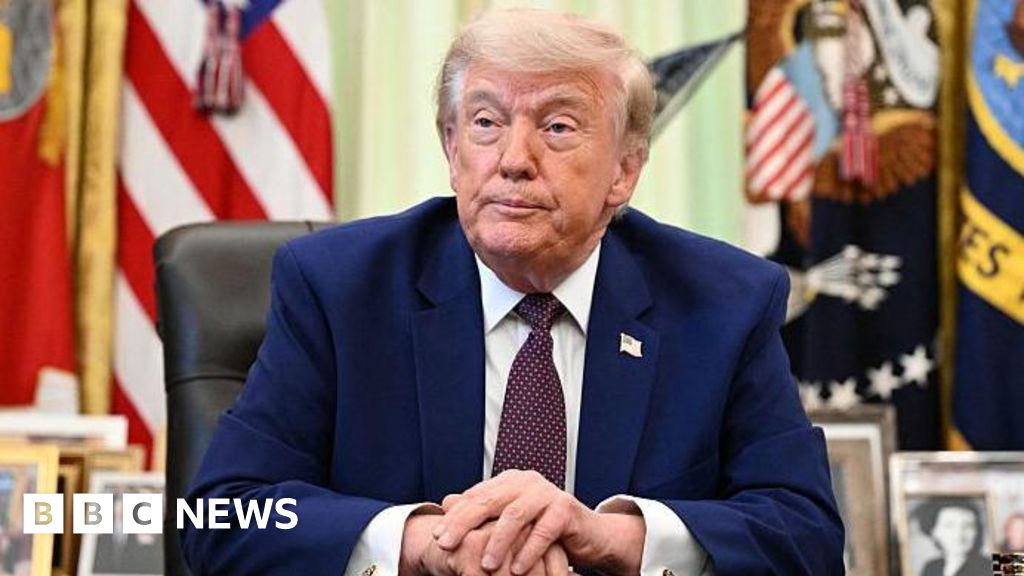 Trump announces $700m coal investment using wartime powers Trump announces $700m coal investment using wartime powers